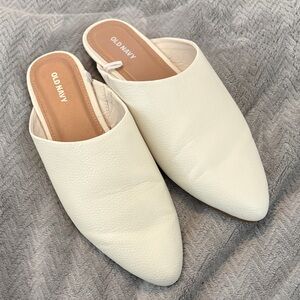 Old Navy Women's Off-White Mules